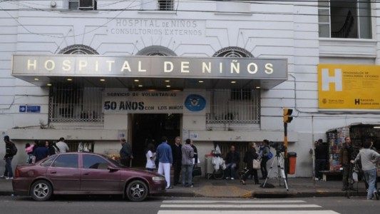 Murió de coronavirus un reconocido médico del Hospital de Niños