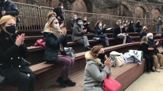 Italia flexibiliza la cuarentena y reabrió el Coliseo