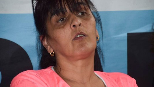 Ordenan que la hija de Moyano devuelva más de 400 mil dólares y 600 mil pesos