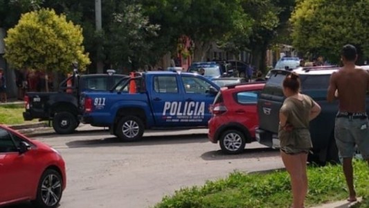 Doble crimen en Rosario: mataron a balazos a una pareja en su auto