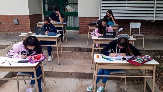 Con esquema progresivo desde este miércoles comienzan las clases en todo el país
