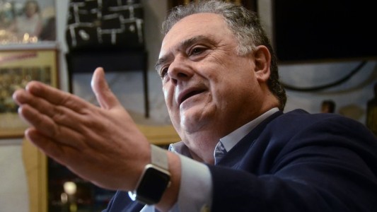 Eduardo Valdés: "Ginés me mandó al Ministerio de Salud a que me vacune"