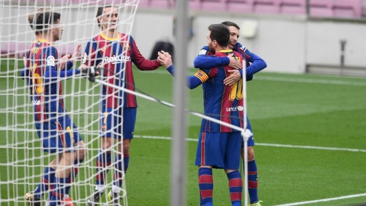 Mientras decide su futuro, Messi rompe otro récord en Barcelona