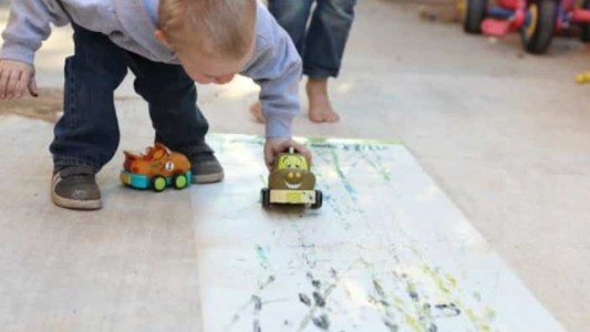 Ordenan garantizar vacante en escuela de jornada completa a niño de tres años