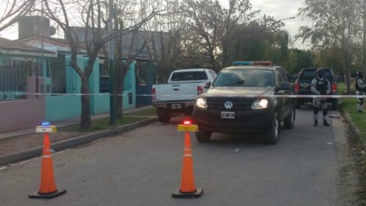 Detuvieron a un policía retirado que tenía un "quiosco narco" en su casa