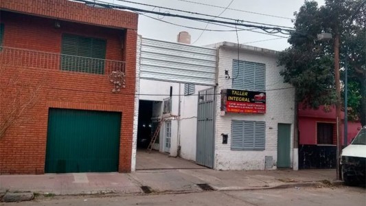 Un joven mecánico murió tras ser aplastado por un auto en un taller mecánico de Mendoza