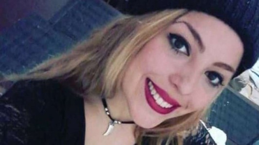 Manejaba borracho, chocó y mató a una chica de 21 años: gritaba "mirá como quedó mi auto"