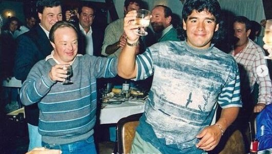 Proyecto Pelusa, el "mega álbum de figuritas" del Diego de la gente
