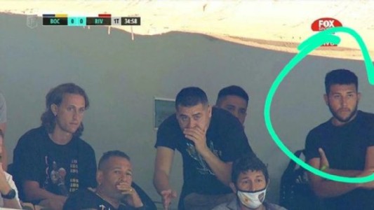 Escándalo: el hijo de Riquelme fue a ver a Boca tras viajar con los egresados de Cancún