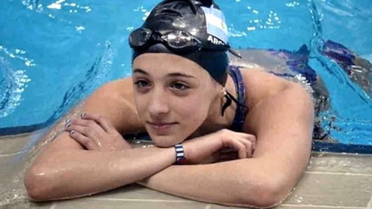 Sudamericano de Natación: Delfina Pignatiello se adjudicó la medalla de oro