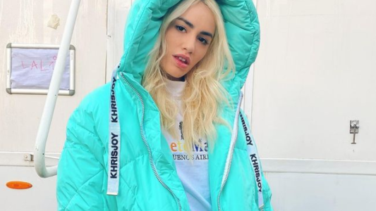 Lali Espósito debutó en Netflix con Sky Rojo, la serie de los creadores de "La casa de papel"