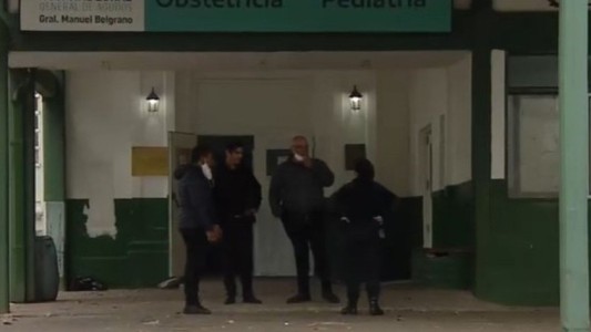 Brutal tiroteo en la puerta de un hospital en San Martín: un muerto y varios heridos