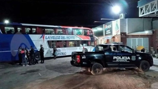 Manipuló a una chica de 14 años a través de un videojuego y quiso llevársela a Bolivia en un micro