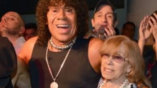 Murió Esilda, la mamá de Carlos "la Mona" Jiménez