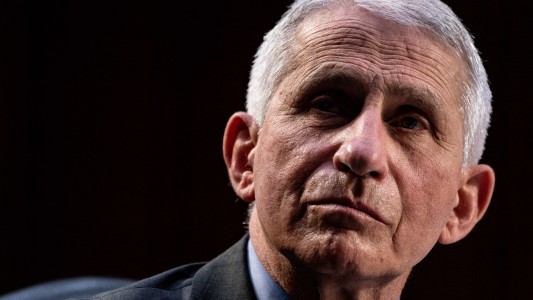 Anthony Fauci sostuvo que la vacuna de AstraZeneca es "muy buena", pero hubo problemas con los datos que presentó en Estados Unidos