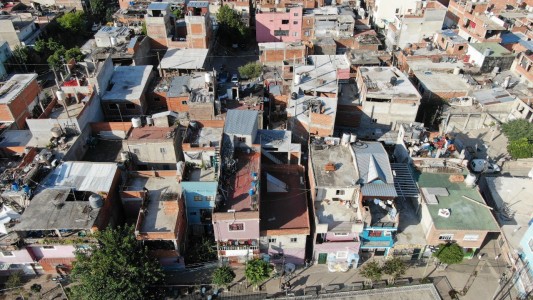 Desbaratan una banda que utilizaba menores de edad para la venta de droga en Ciudad Oculta