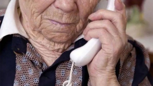 "Cuento del tío" millonario: Roban cerca de 7 millones de pesos a una mujer de 85 años
