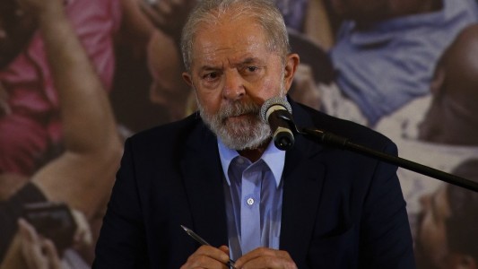 "Es el mayor genocidio de nuestra historia": Lula, sobre los muertos por coronavirus en Brasil