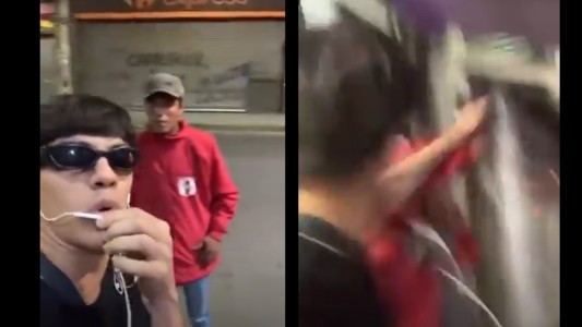 Youtuber atacó verbalmente a una persona en la calle y terminó a las trompadas