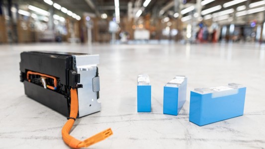 Argentina se convertirá en el segundo proveedor de litio para los autos eléctricos de BMW