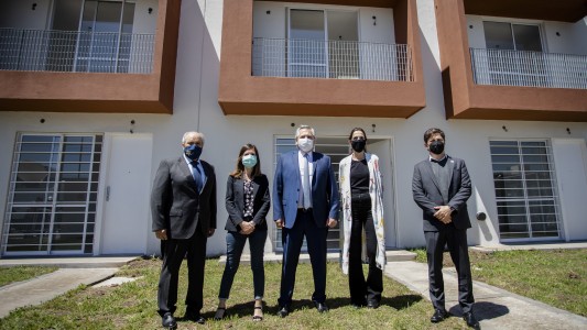 El Gobierno lanzó un Programa para finalizar la construcción de más de 55 mil viviendas en todo el país