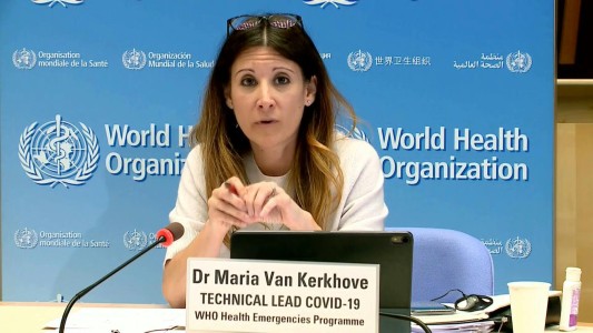 OMS advierte que la pandemia está en un punto crítico