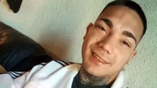 Padres del motochorro atropellado piden justicia: "Lo condenó a muerte por un robo"