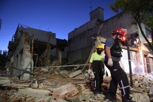 Derrumbe en una obra en construcción en Parque Chacabuco