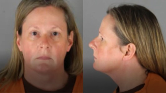 Acusan de homicidio involuntario a policía que mató a afroestadounidense en Minneapolis