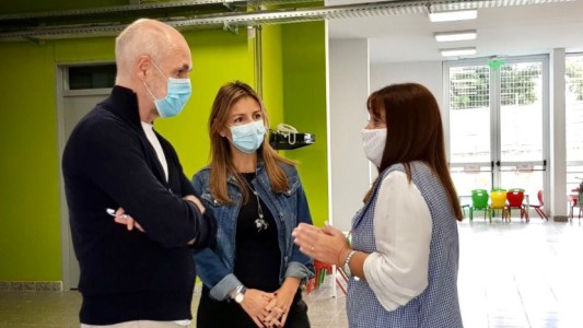 Soledad Acuña: "La posición de los docentes es muy distinta a la de los sindicatos"