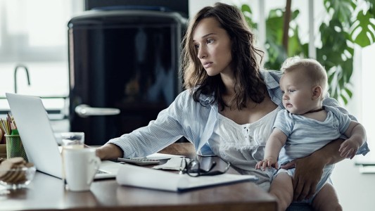 Autorizan licencias hasta el 30 de abril a estatales del AMBA con hijos menores de 14 años a cargo
