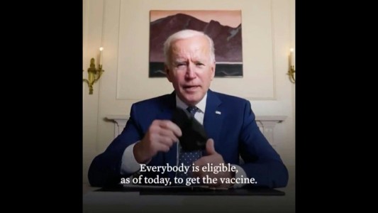 EEUU comienza a vacunar a todos los mayores de 18 años