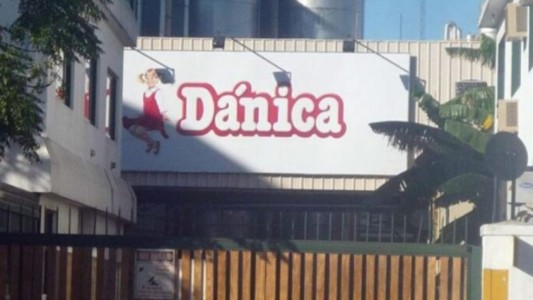 Cierra una tradicional alimenticia en San Luis: 130 despedidos