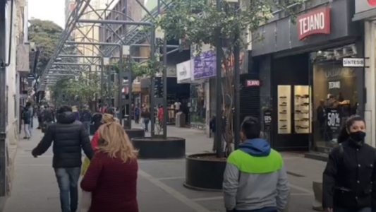 Empleados de comercio con acuerdo salarial, 32 por ciento y revisión en enero 2022