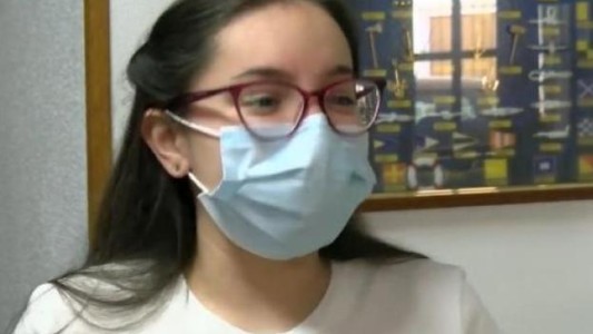 Video: la chica que tiene tos hace 7 meses por culpa del coronavirus
