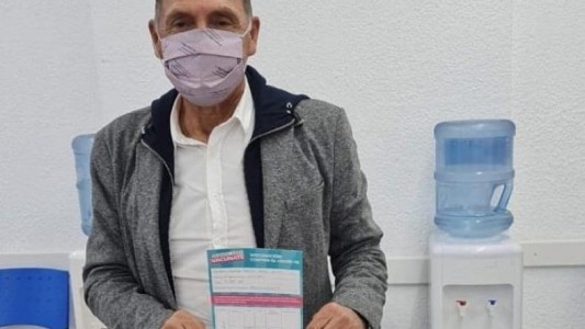 Se vacunó Miguel Ángel Russo, DT de Boca