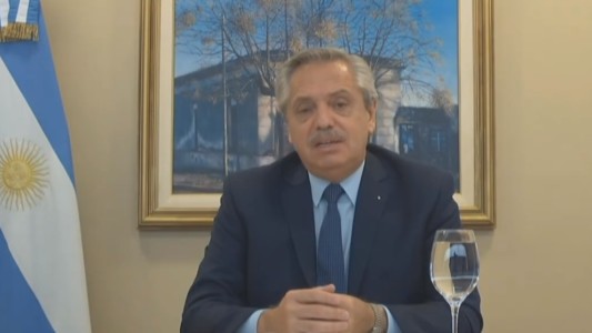 Alberto Fernández: "No hay que acostumbrarse a vivir con 300 a 400 muertes diarias"