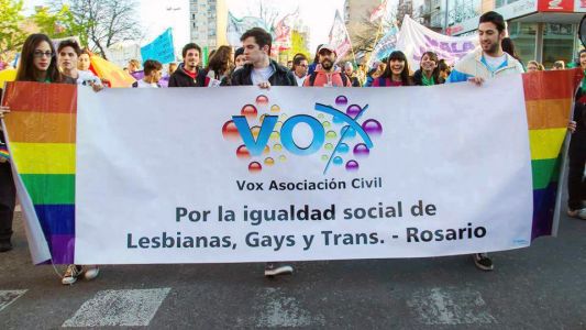 Ordenan a Obra Social que cubra las cirugías solicitadas por una travesti para adaptar su género