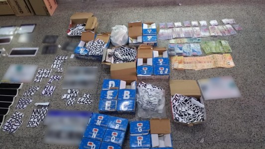 Desarticulan banda que falsificaba patentes para motochorros