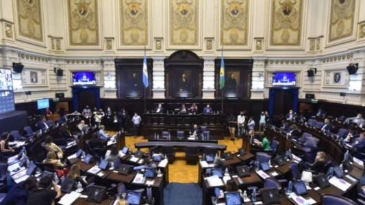 Impulsan en la Provincia una ley que adelanta la designación de autoridades de mesa para que sean vacunados antes de las PASO