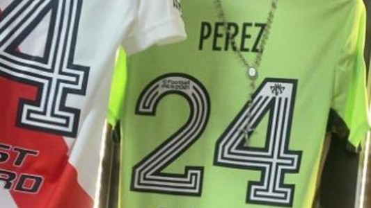 Ya se vende el buzo de arquero de Enzo Pérez en River