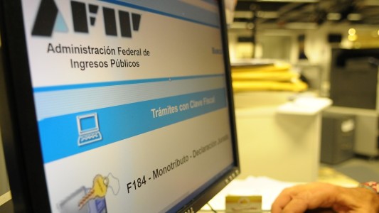 Aceleran el decreto para devolver Ganancias a más de un millón de trabajadores