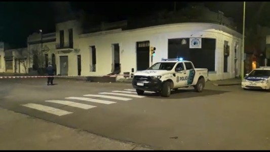 Explosión en La Campora en Bahía Blanca: apuntan a una bomba casera