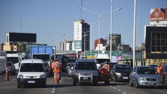 Ante las demoras por lo controles, Frederic prometió medidas para mejorar la circulación de esenciales
