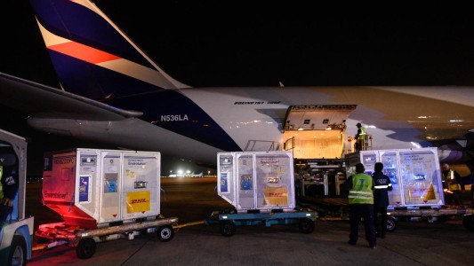 Llegan el lunes más de dos millones de dosis de vacunas AstraZeneca