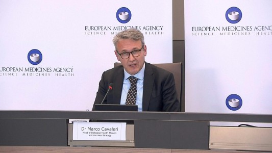 Europa aprueba vacuna de Pfizer para adolescentes de 12 a 15 años