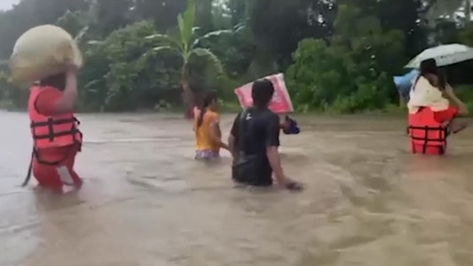 Tormenta tropical  deja tres muertos en Filipinas