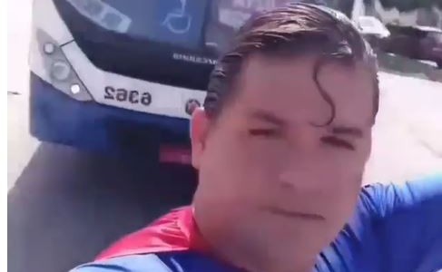 El día que Superman intentó detener un autobús con la mano y no pudo
