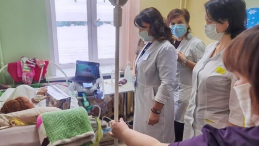 Coronavirus: salvan a una nena de 8 años con daño pulmonar de 100%