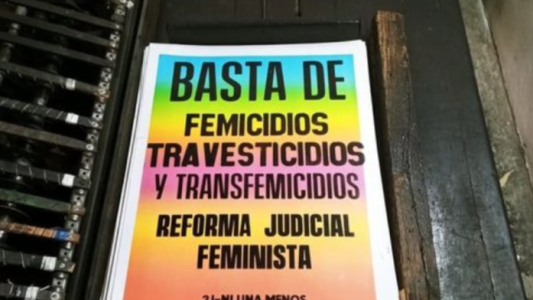 #NiUnaMenos: convocaron a un "Cartelazo" en redes sociales, puertas y ventanas